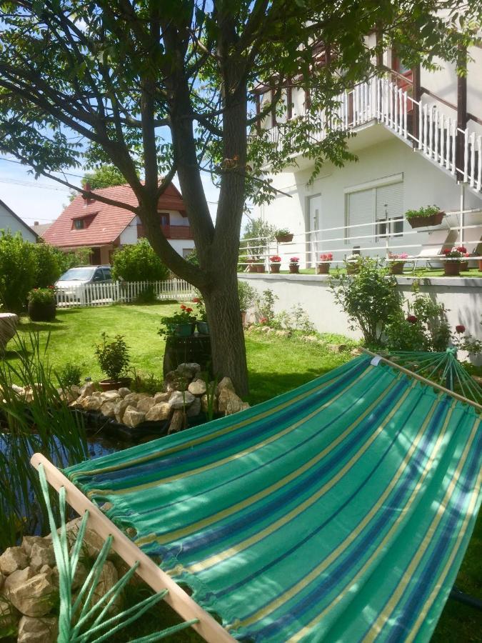 Lelle -Kert Apartman 03 Balatonlelle Εξωτερικό φωτογραφία