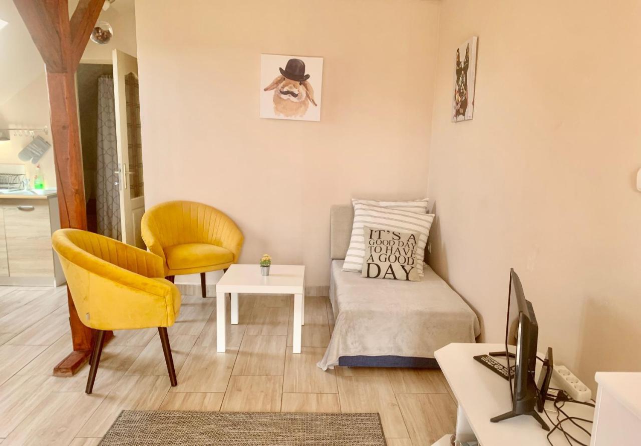 Lelle -Kert Apartman 03 Balatonlelle Εξωτερικό φωτογραφία