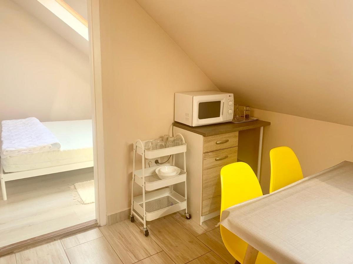 Lelle -Kert Apartman 03 Balatonlelle Εξωτερικό φωτογραφία